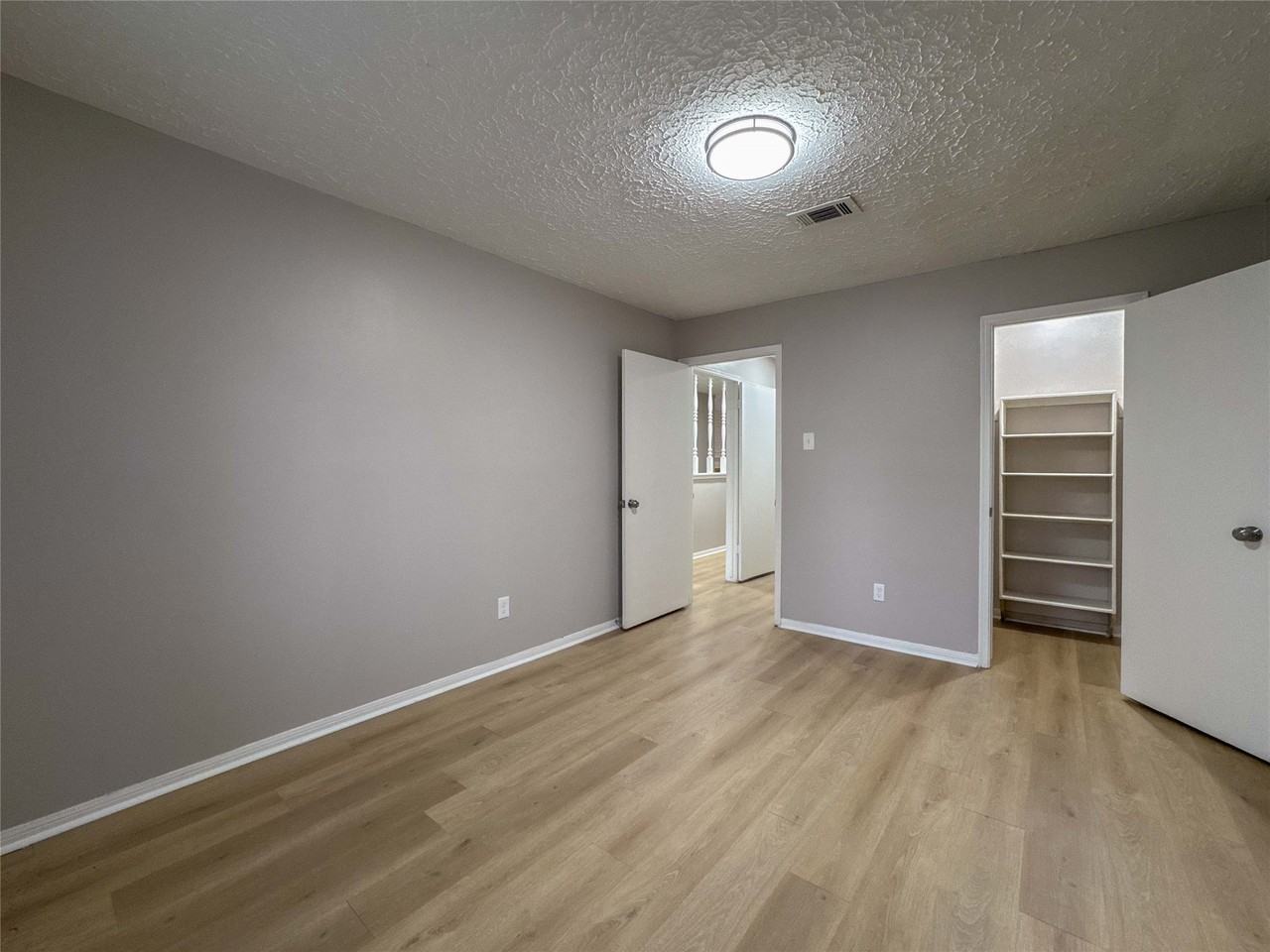 22822 Canyon Lake Dr #22822 - Photo 6 of 26