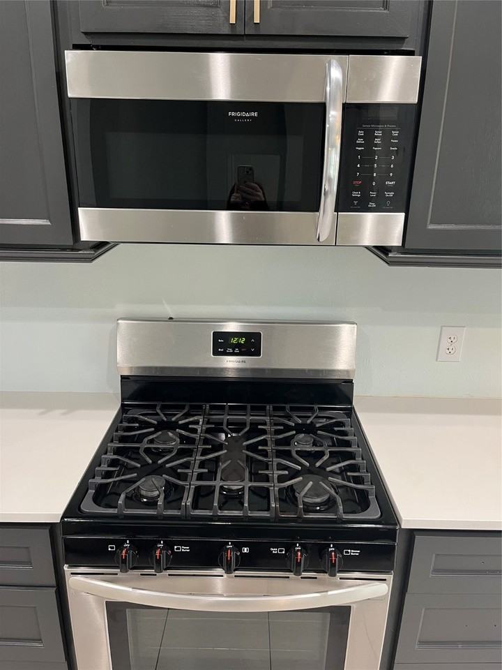 911 Chapwood Ct #911 - Photo 2 of 22