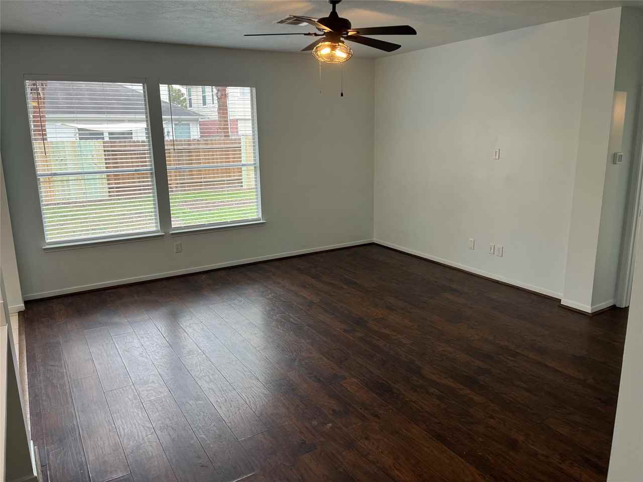 911 Chapwood Ct #911 - Photo 6 of 22