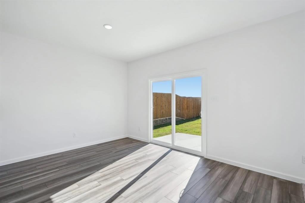 2108 Prairie Ln #2108 - Photo 2 of 21