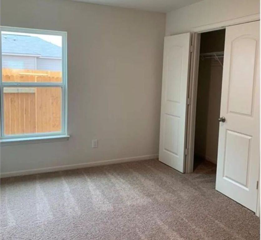 213 Crescent Park Dr #213 - Photo 5 of 21