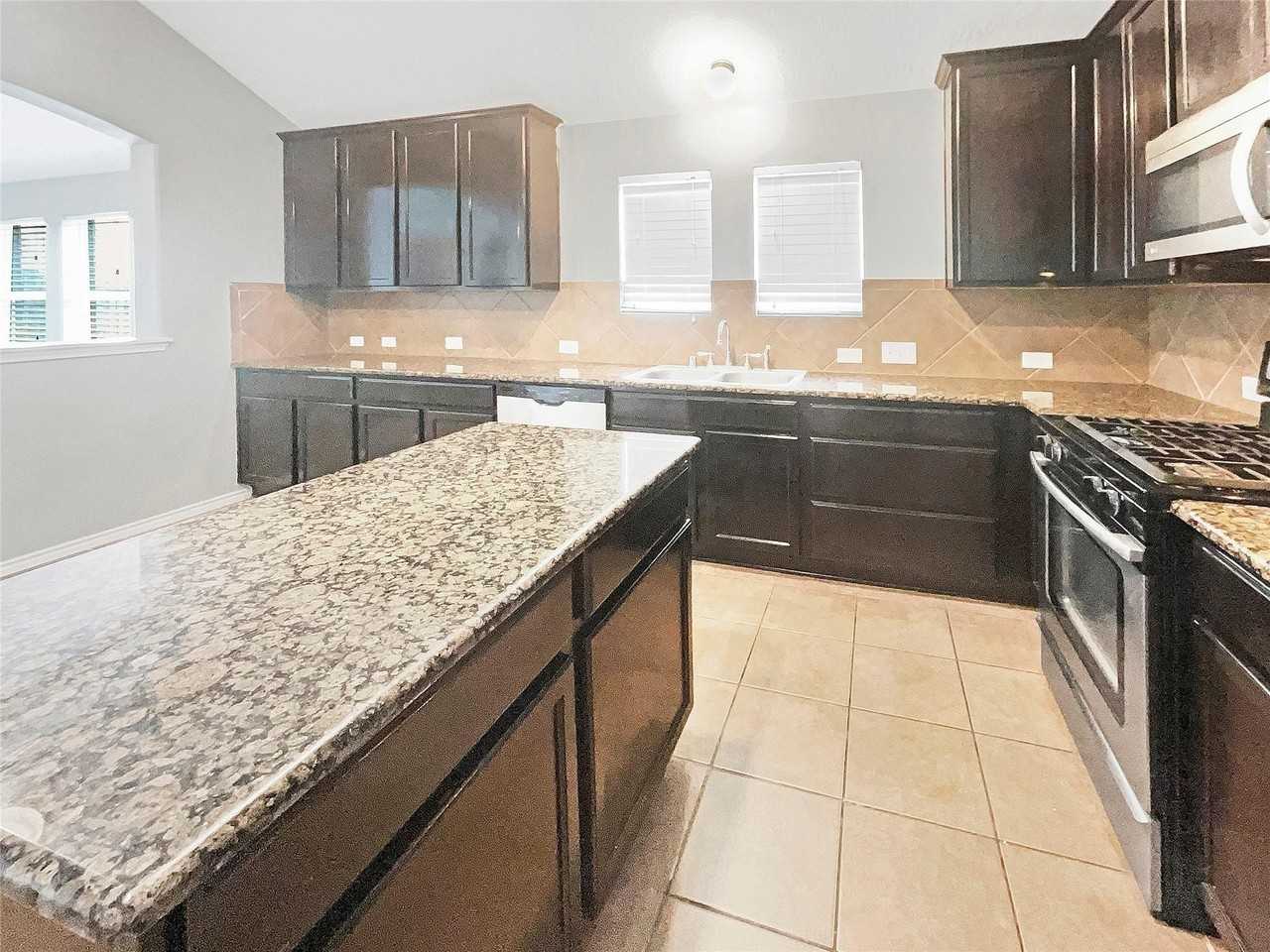 20419 Canton Trce #20419 - Photo 2 of 23