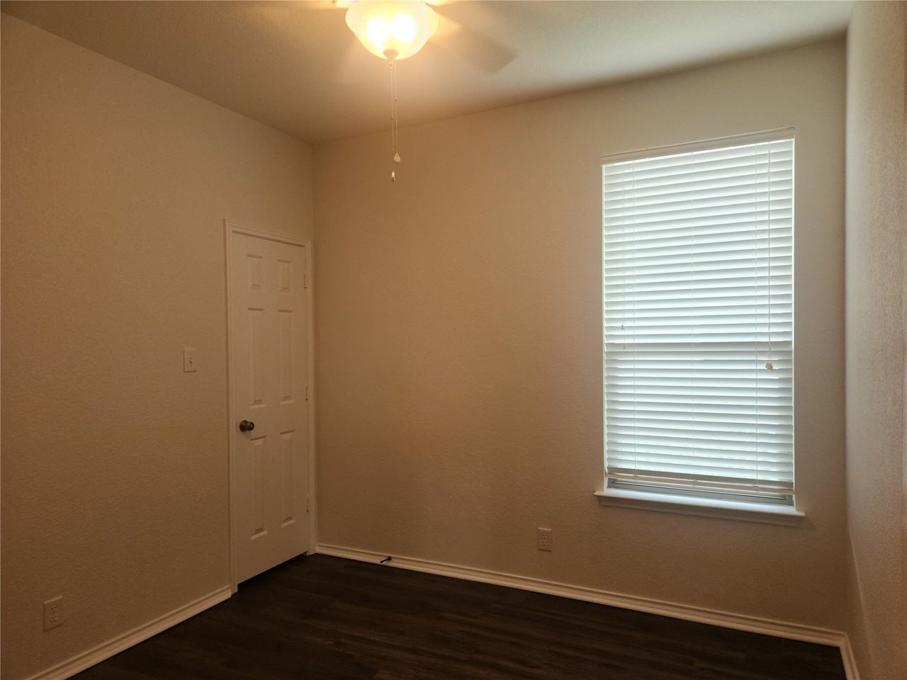 205 Beech Dr #205 - Photo 7 of 10