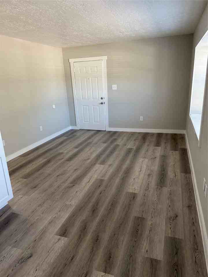 505 Waco St #505-3 - Photo 3 of 11