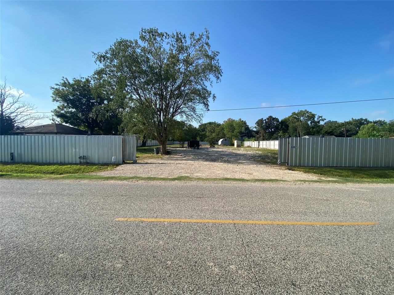 6807 Spindle Dr #6807 - Photo 5 of 8