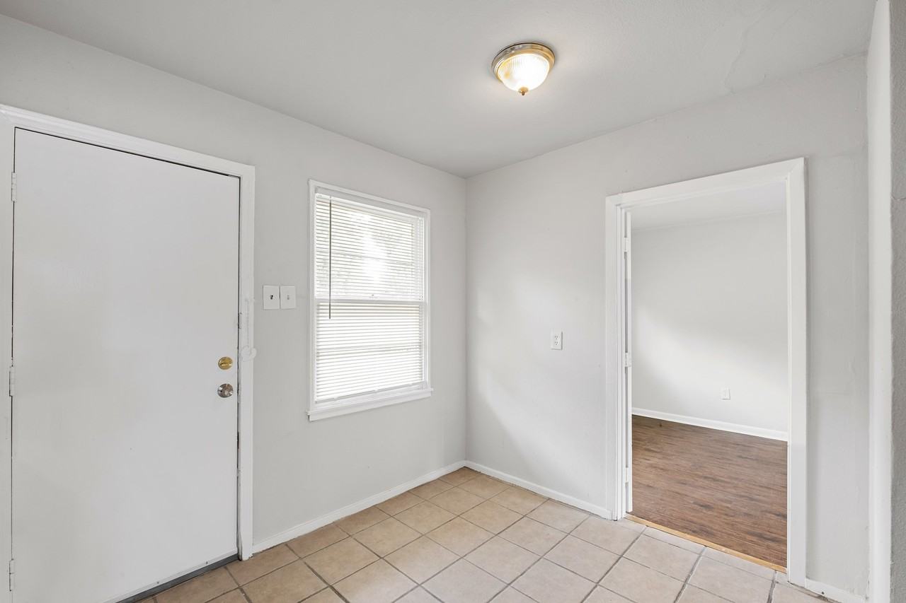 7918 Jutland Rd #7918 - Photo 2 of 8