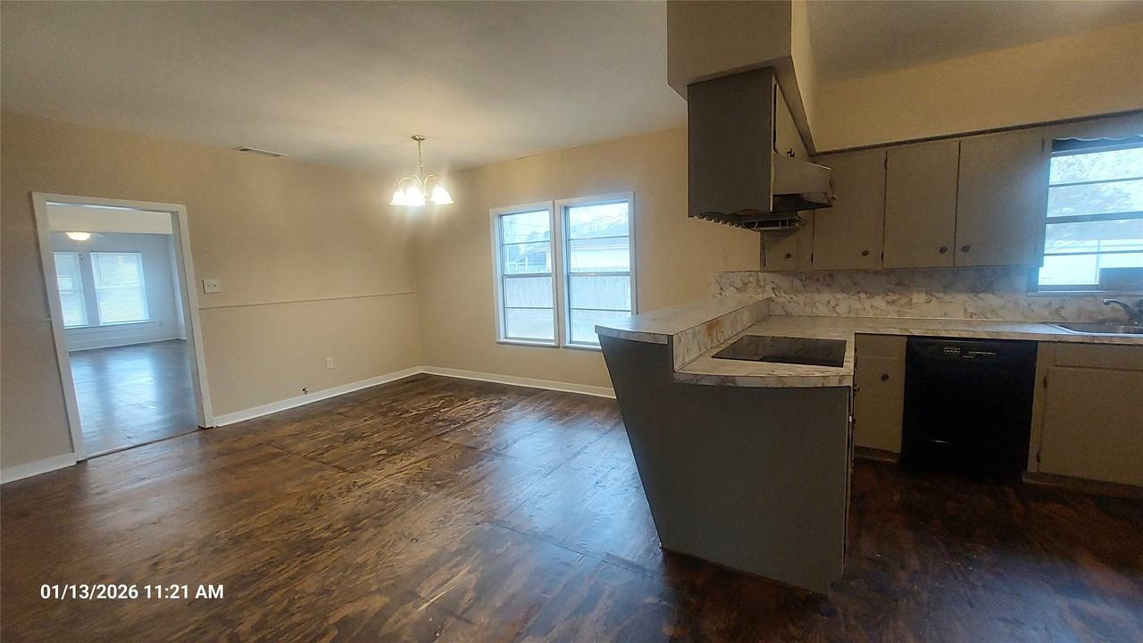 16317 Avenue D #16317 - Photo 3 of 17