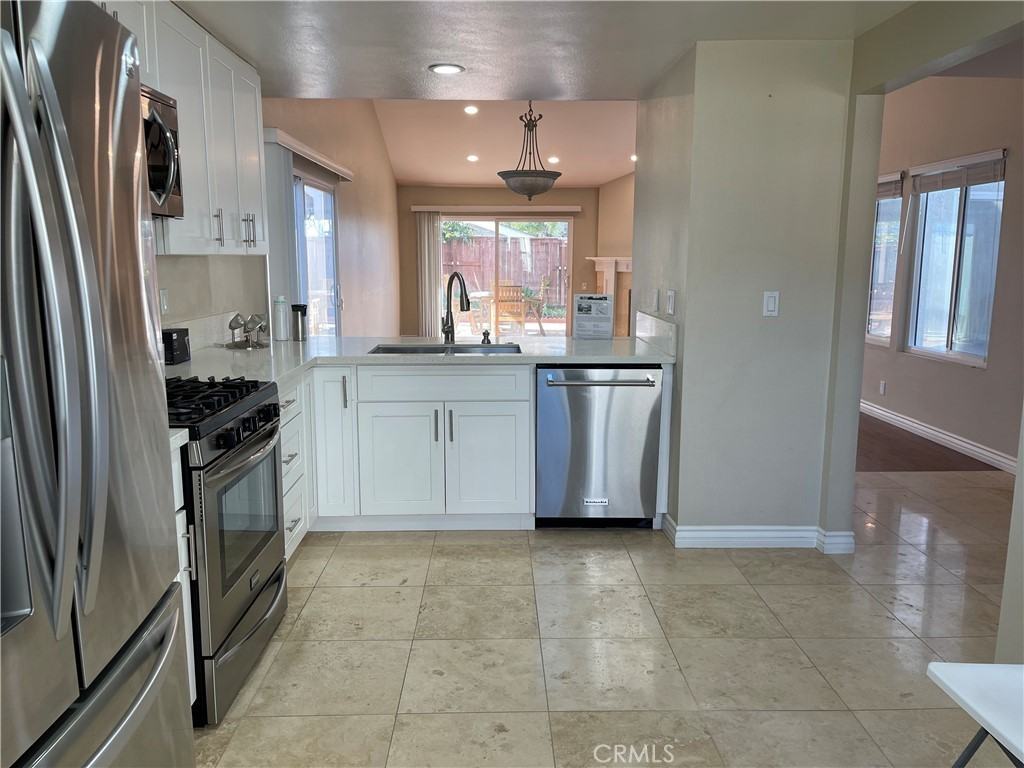 25312 Cassandra Ct #25312 - Photo 3 of 50