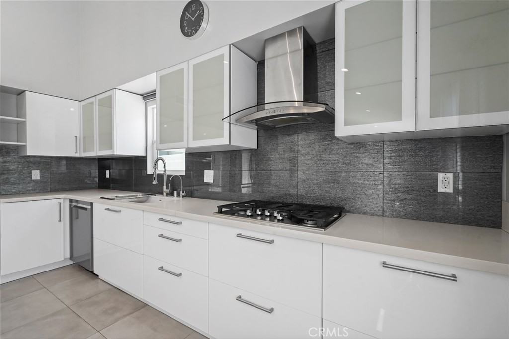 12835 Titian Ave #12835 - Photo 2 of 39