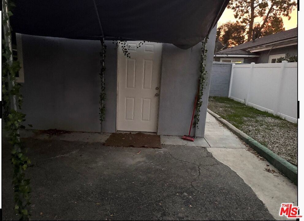 5414 Calhoun Ave #5414 - Photo 6 of 8