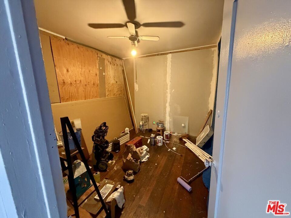 14119 Erwin St #14119 - Photo 3 of 21