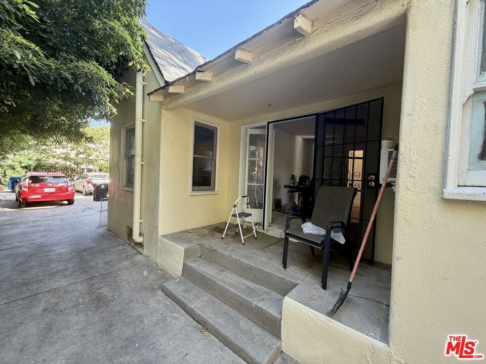 14119 Erwin St #14119 - Photo 6 of 21