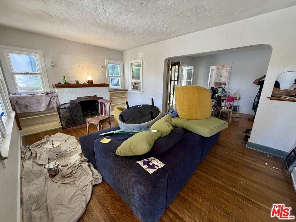 14119 Erwin St #14119 - Photo 7 of 21