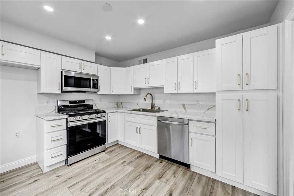 9637 Via Rimini #9637-121 - Photo 2 of 29