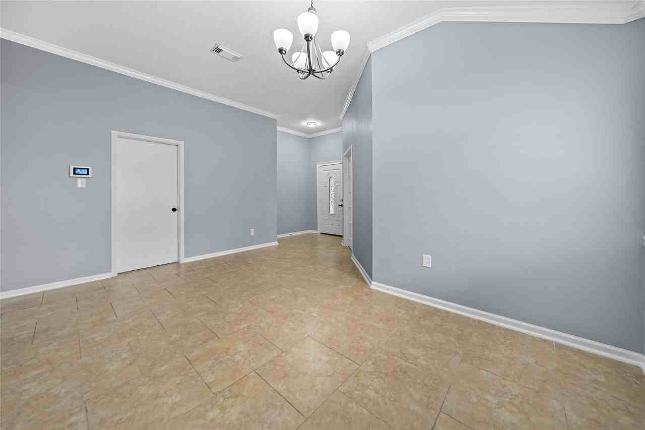 6627 Greenhouse Rd #6627 - Photo 4 of 21