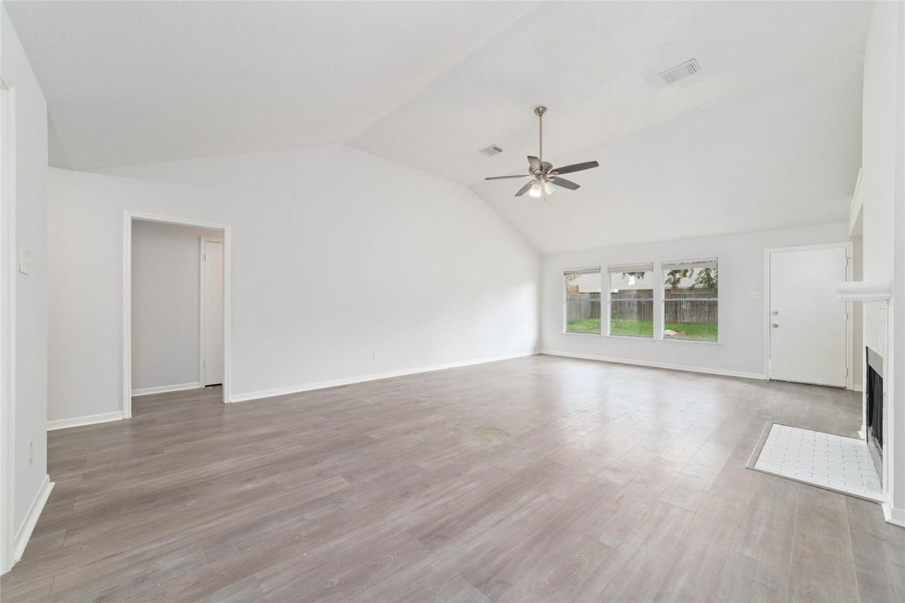 19114 Indian Grass Dr #19114 - Photo 7 of 18