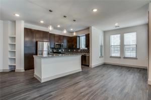featured image of 950 Town Lake Dr