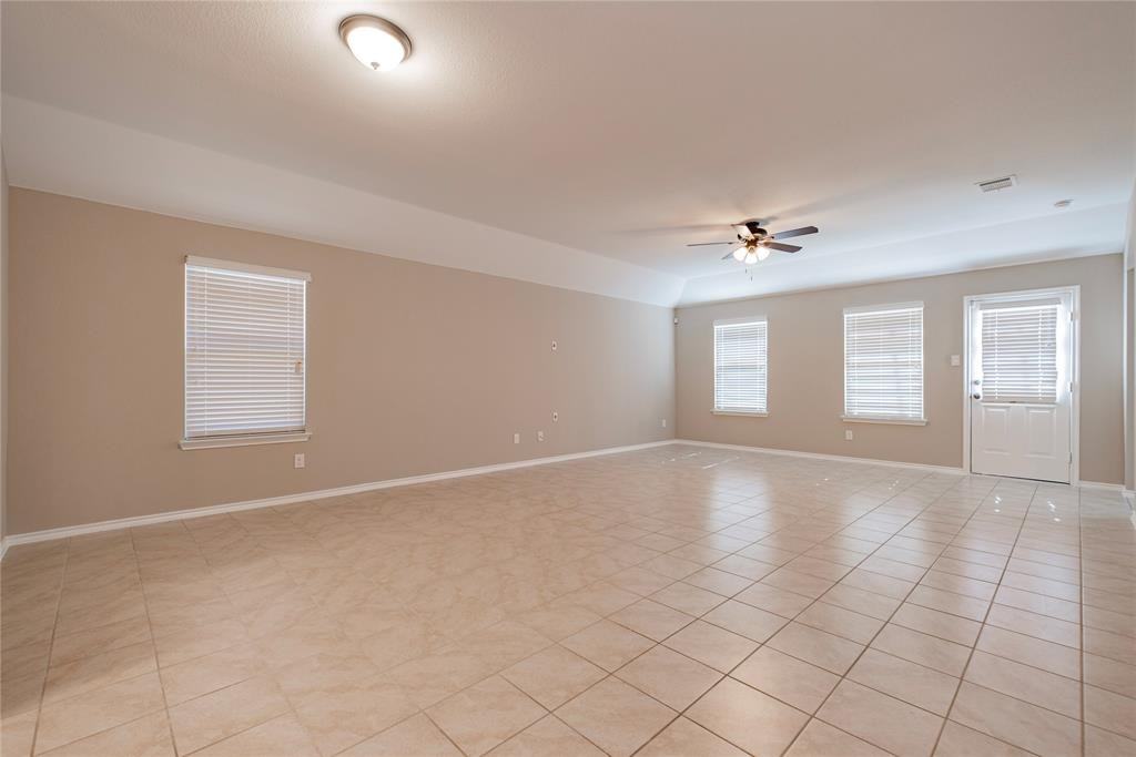 1120 Decker Dr #1120 - Photo 3 of 18