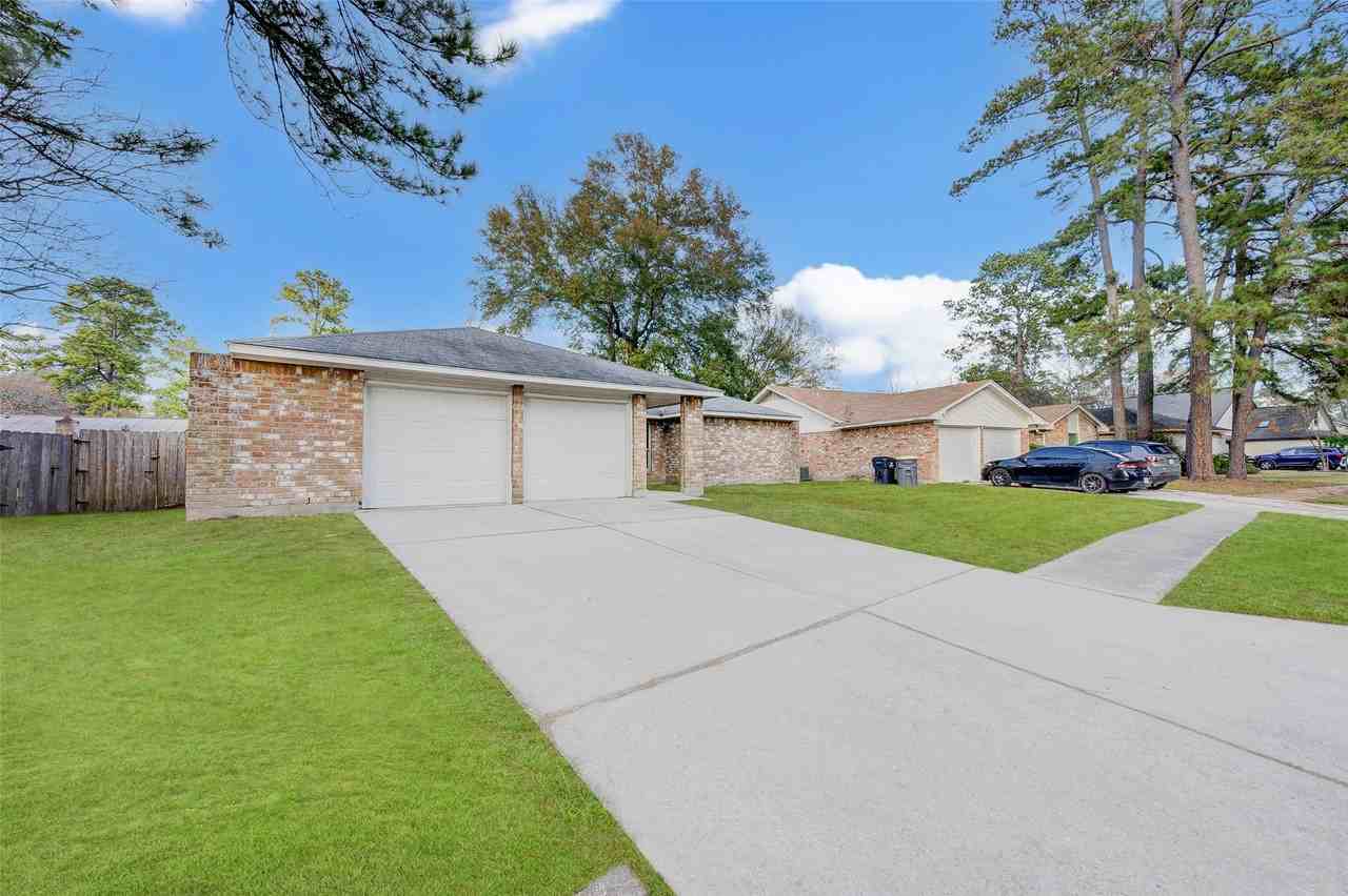 5211 Sweetwind Ln #5211 - Photo 7 of 32