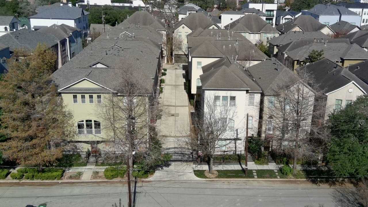 584 Bomar St #584 - Photo 5 of 14