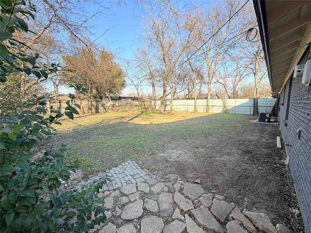 4741 Alandale Dr #4741 - Photo 7 of 15