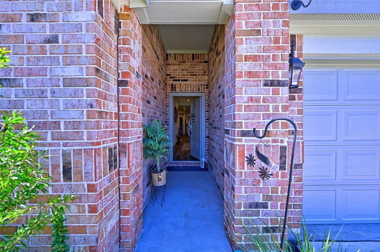 8522 Kokernot Ln #8522 - Photo 5 of 50