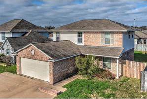 featured image of 913 Gardenia St #913