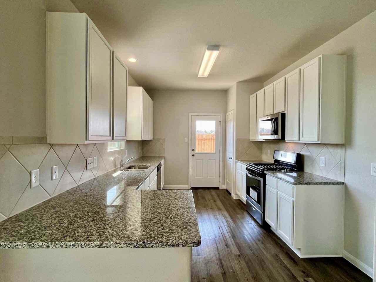 4814 Blue Jacaranda Way #4814 - Photo 5 of 19