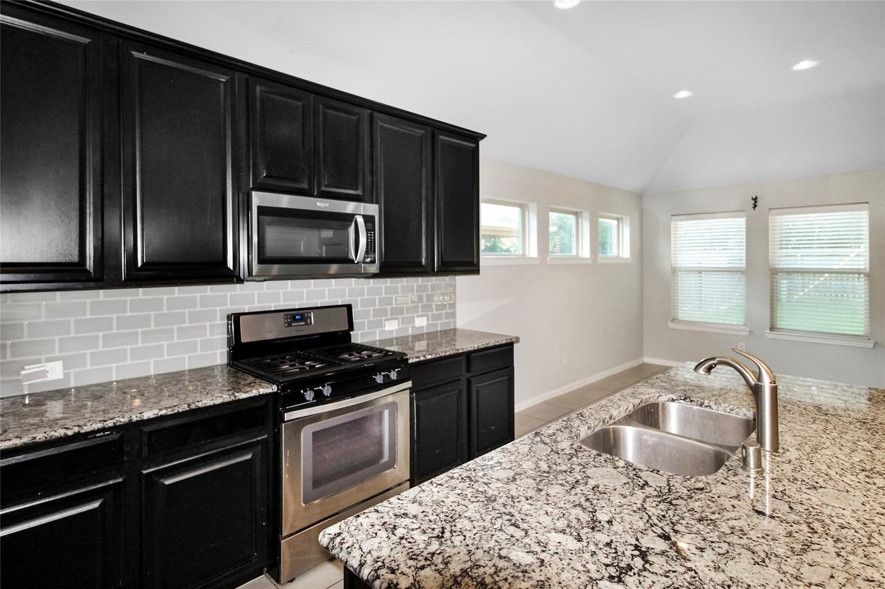 16210 Stoney Elms Ct #16210 - Photo 3 of 18