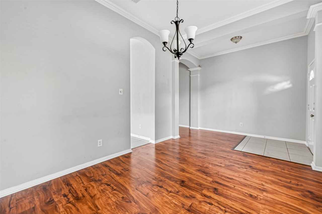 5615 Brookhollow Oaks Trl #5615 - Photo 4 of 45