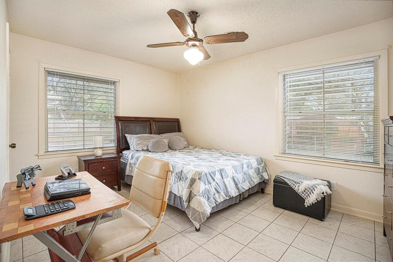 17 Manor Way #17 - Photo 7 of 23