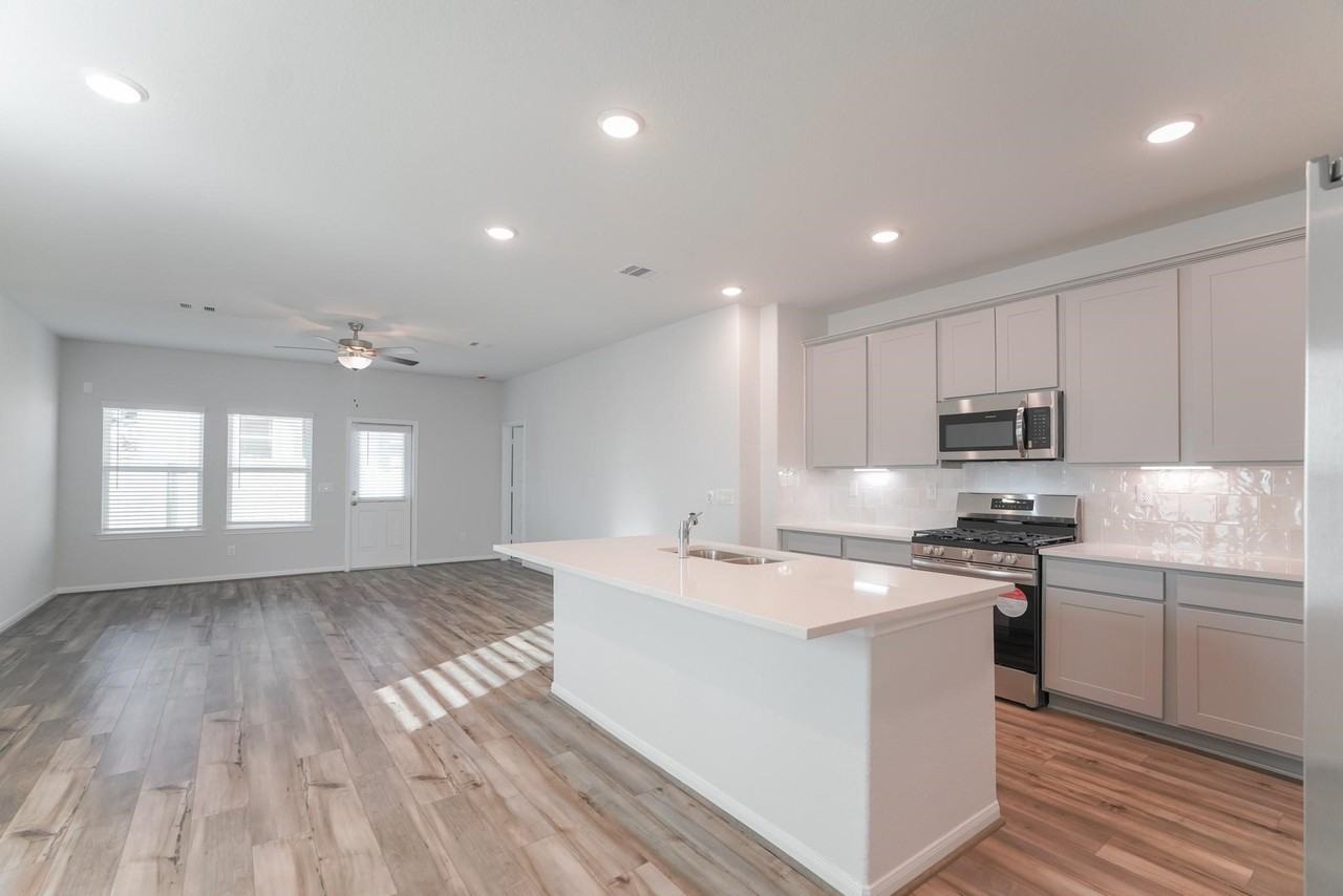 8498 Sweet Cherry Ln #8498 - Photo 3 of 22