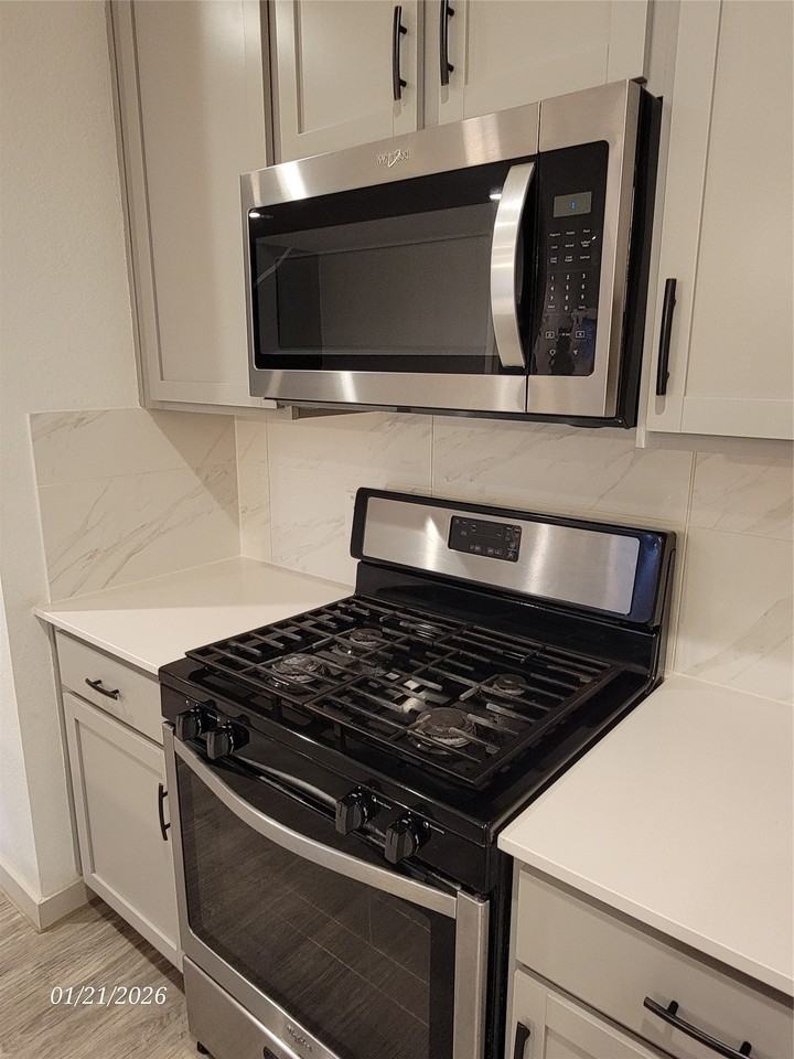 8215 Hush Heights Dr #8215 - Photo 6 of 15