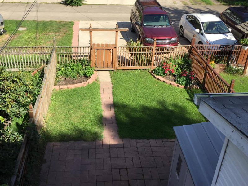 1023 Rumsey Ave - Photo 2 of 17