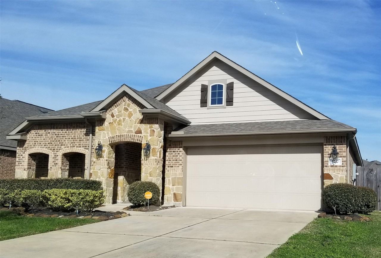 5217 Green Heath Ln #5217 - Photo 3 of 18