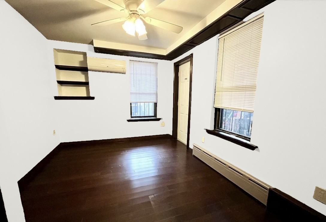 Putnam Ave - Photo 4 of 5