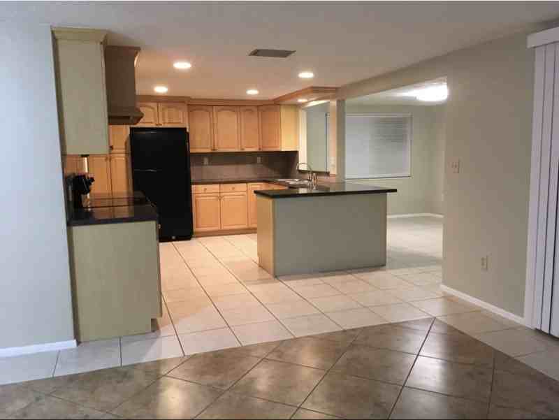 3415 Allandale Dr - Photo 3 of 12