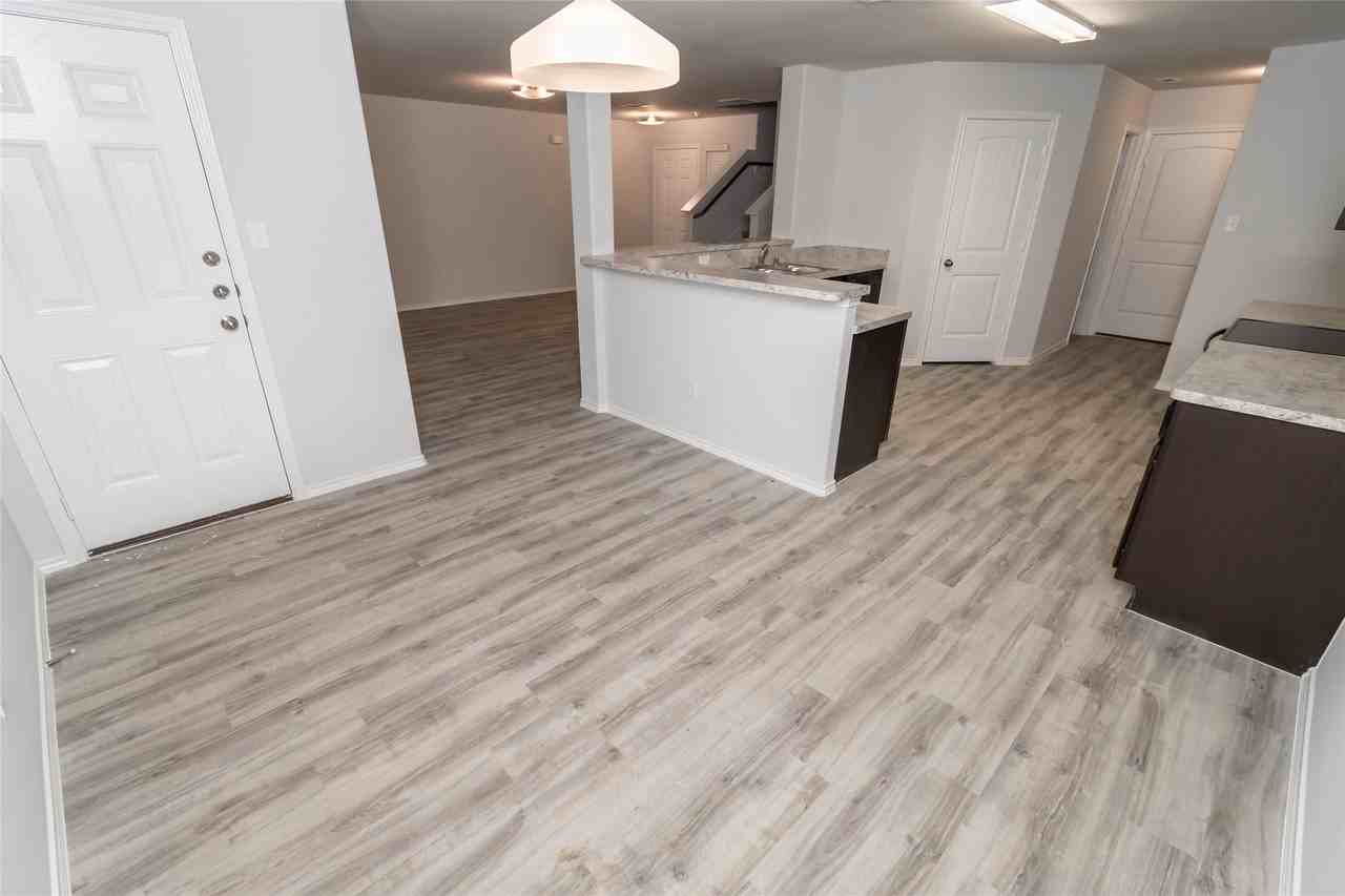 5331 Hawksbury Creek Trl #5331 - Photo 7 of 13