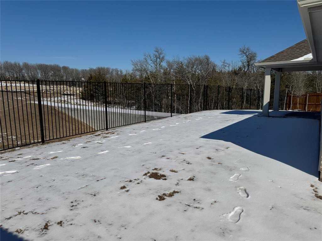 700 London Town Dr #700 - Photo 6 of 27