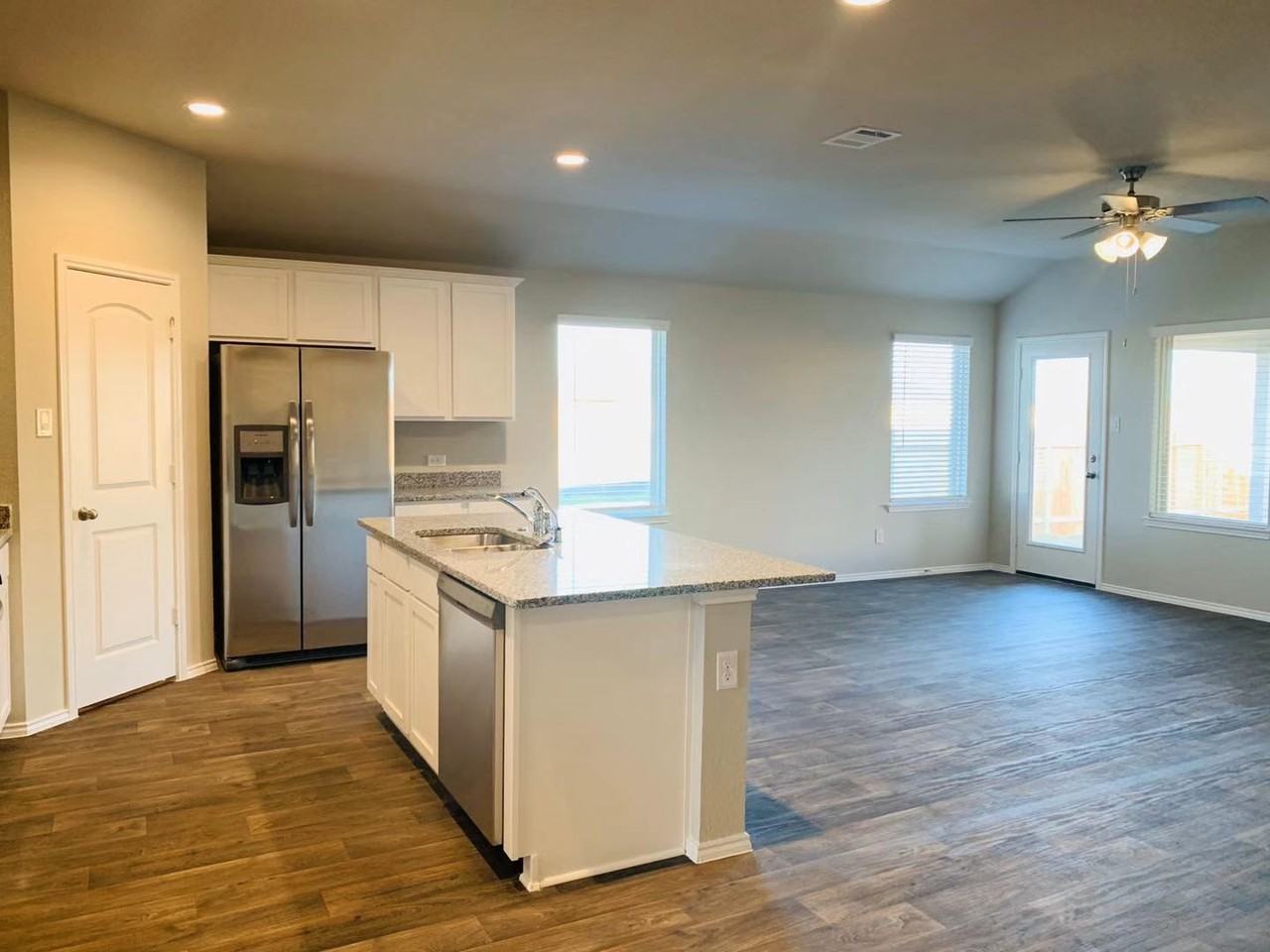 22730 Busalla Trl #22730 - Photo 6 of 10