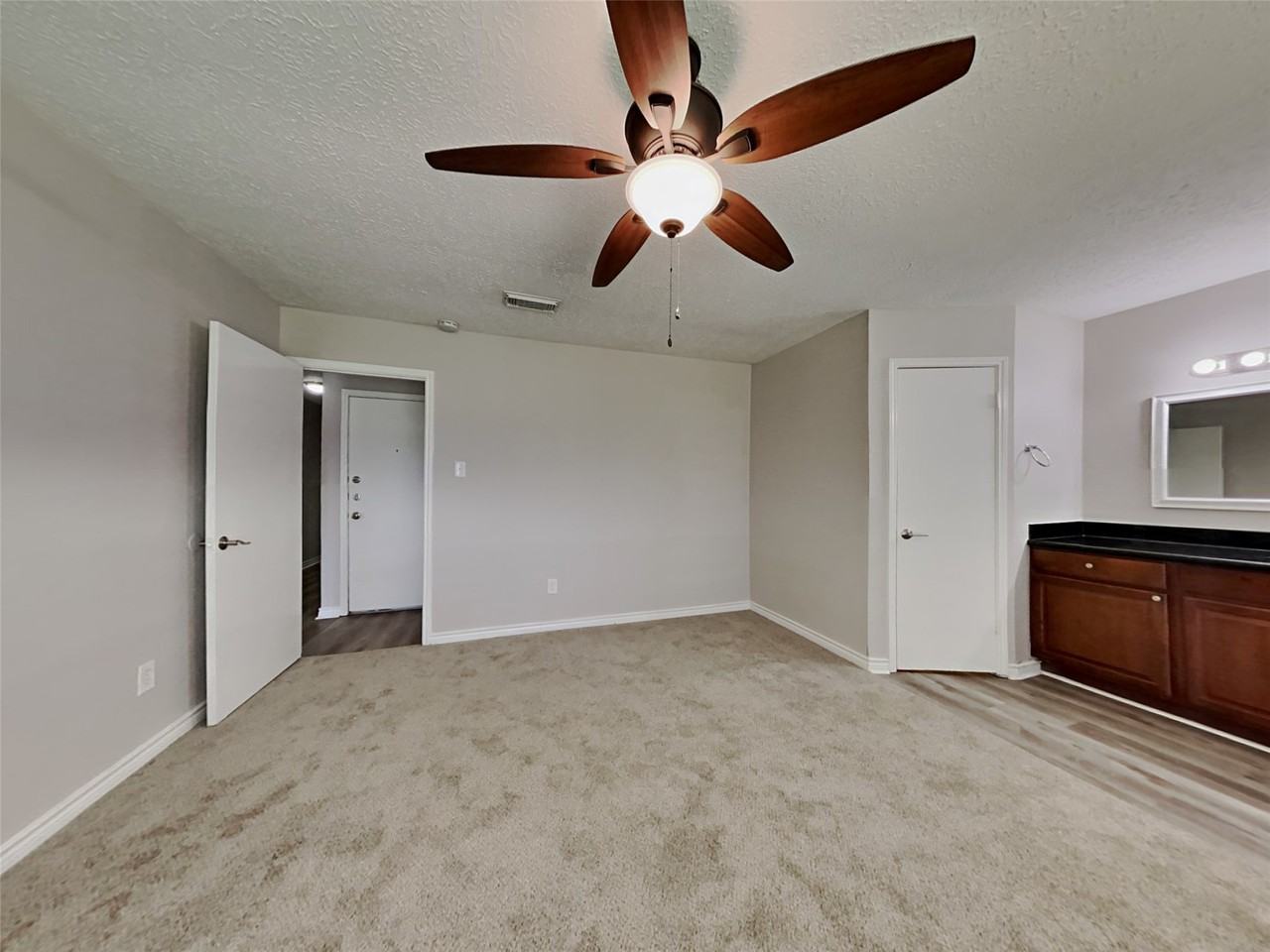 24107 Lone Elm Dr #24107 - Photo 6 of 16