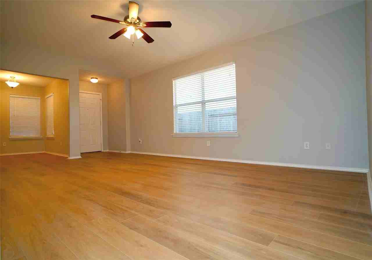 9010 Grackle Run Ln #9010 - Photo 2 of 13