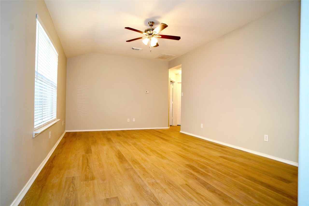 9010 Grackle Run Ln #9010 - Photo 3 of 13