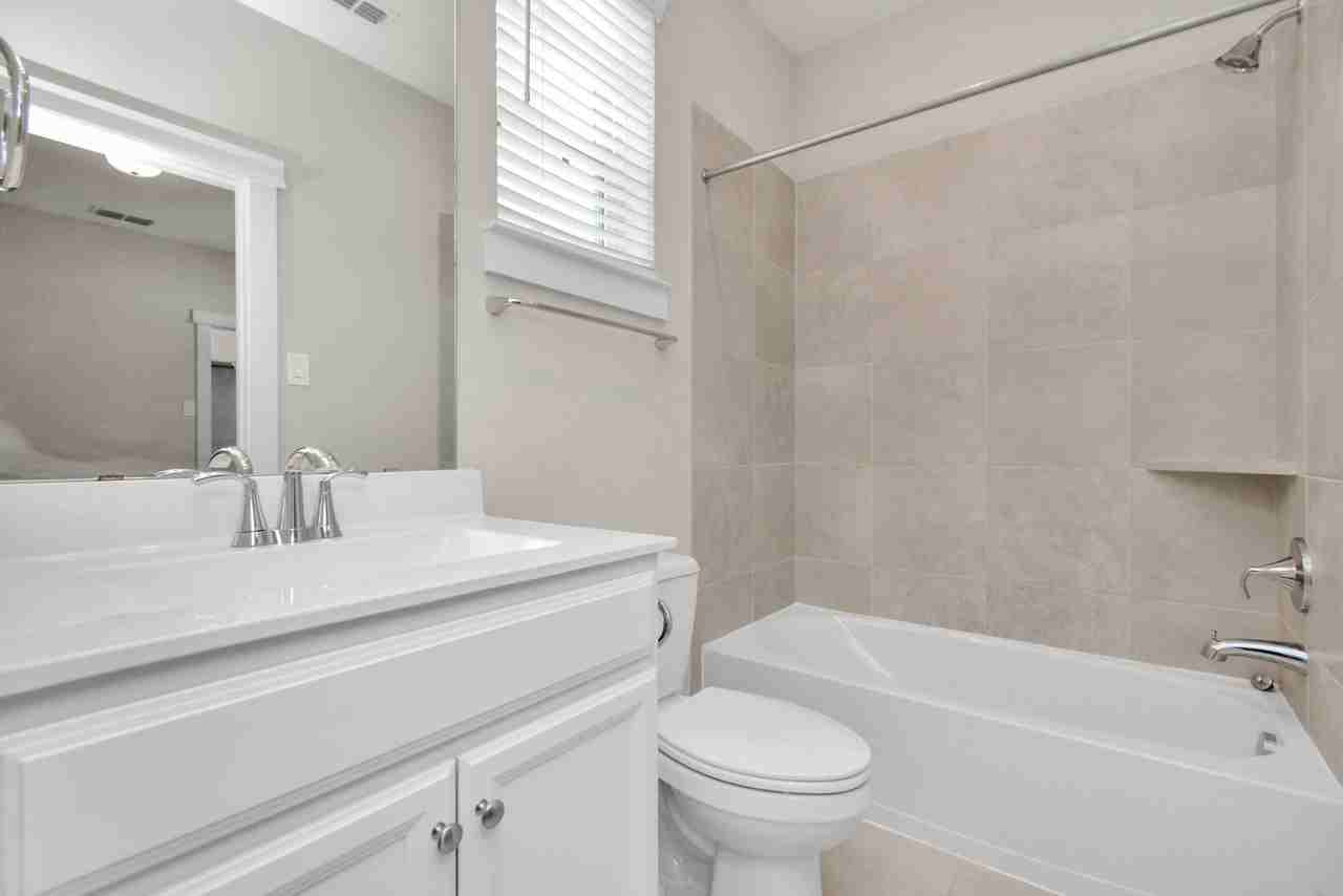 752 Strawberry Pines Ct #752 - Photo 6 of 50