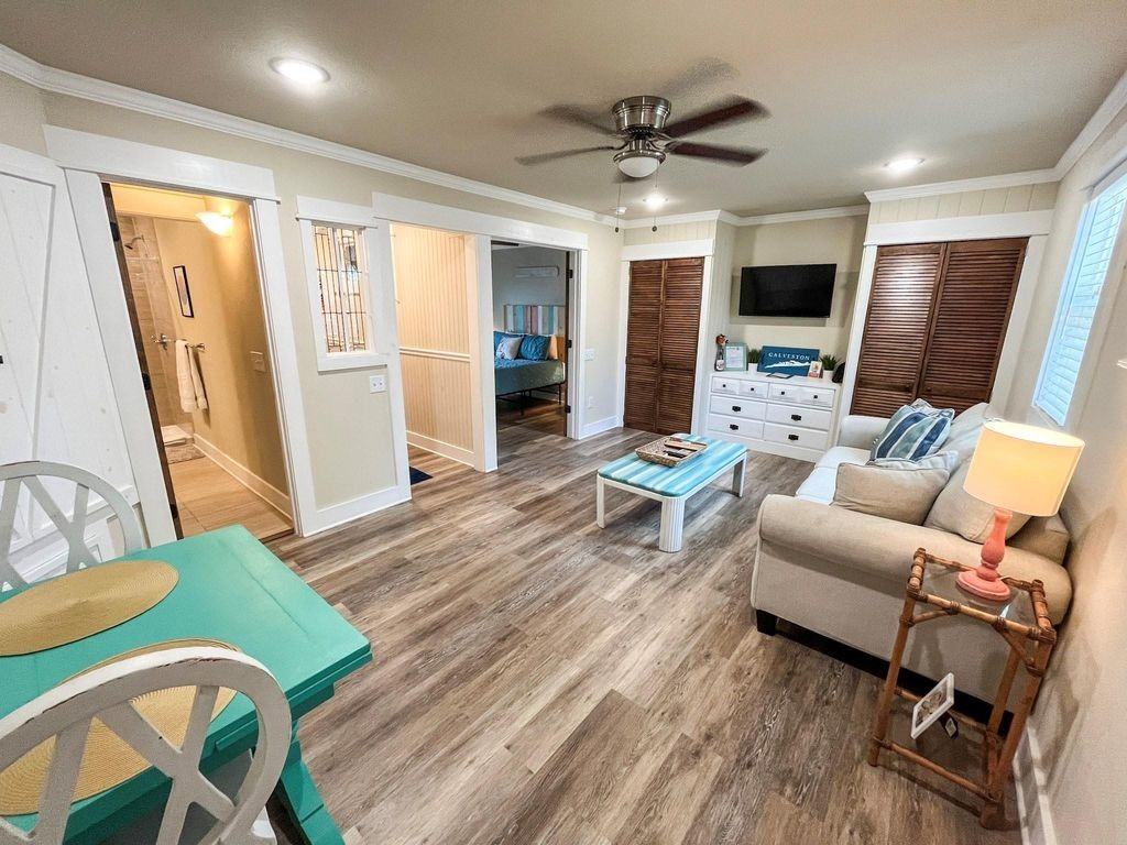 1820 Avenue O 1/2 #1820-8 - Photo 7 of 15