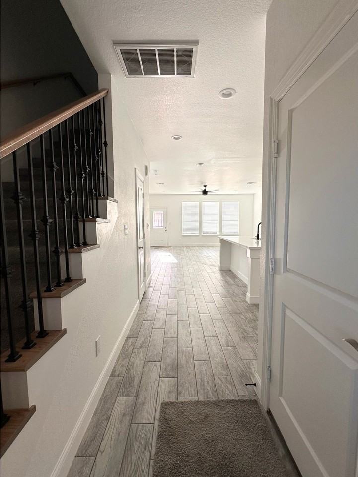 7710 Darnay Dr #7710A - Photo 4 of 33