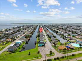 933 Bonita St #933 - Photo 1 of 1