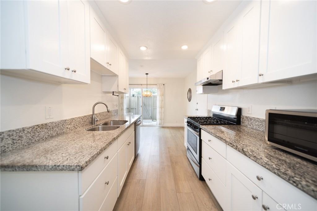 26283 Via Roble #26283 - Photo 2 of 21