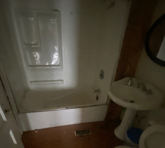 1908 N Union St - Photo 5 of 7