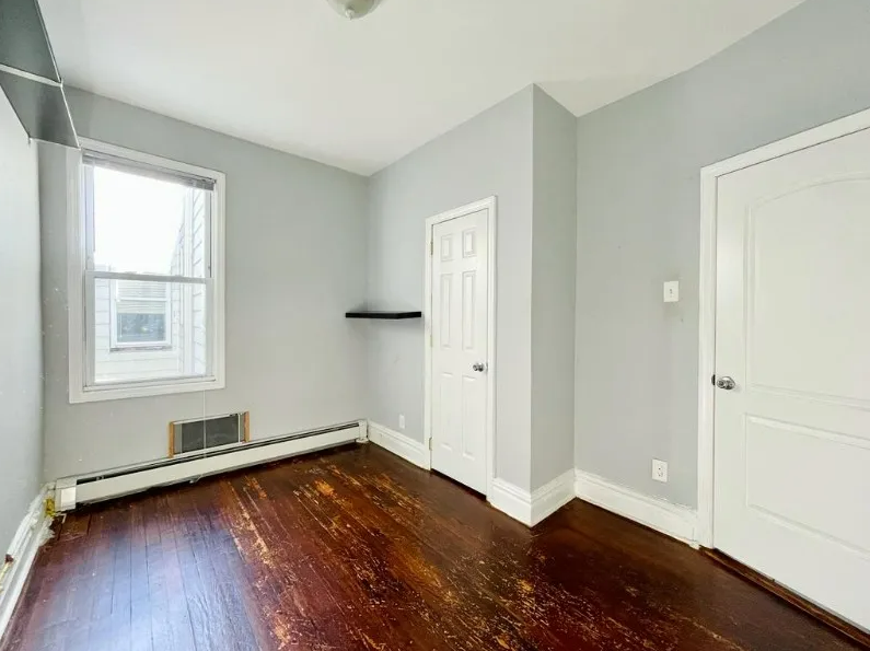 166 Lexington Ave #2R - Photo 5 of 5